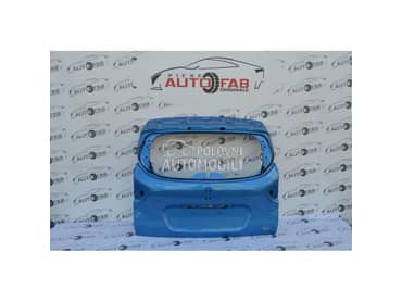 Gepek vrata za Renault Captur od 2013. do 2018. god.