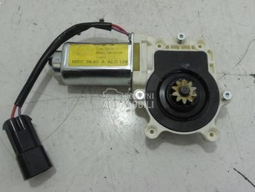 Motor podizača stakla za Opel Corsa C od 2000. do 2006. god.