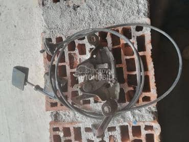 Sajla haube za Nissan Primera od 1990. do 1996. god.