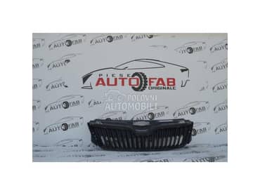 Maska za Škoda Rapid od 2013. do 2019. god.