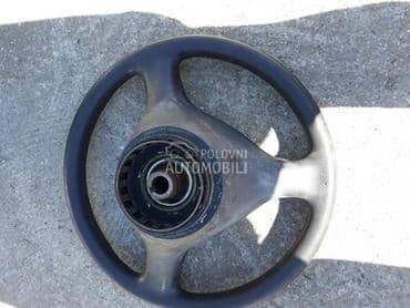 volan za Alfa Romeo 145 za 1998. god.