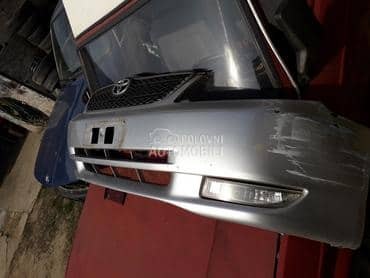 branik karavan sedan hecbek za Toyota Corolla od 2002. do 2006. god.