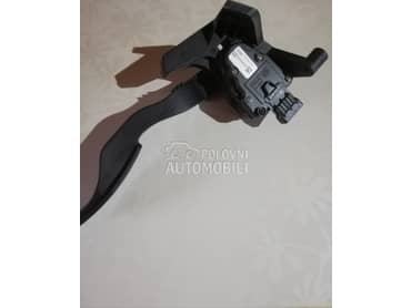 Papucica gasa za Opel Meriva