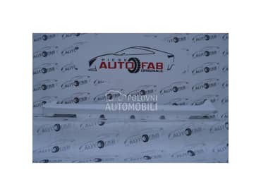 Levi prag za Hyundai i30 od 2012. do 2015. god.