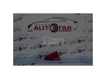 Štop svetlo za Volkswagen Touareg od 2016. do 2019. god.