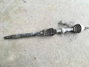 Poluosovina desna za Alfa Romeo 159