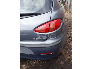 Stop svetla za Alfa Romeo 147 za 2003. god.