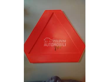 Trougao za prikolice