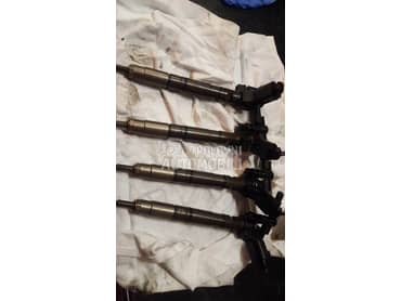 DIZNE , PUMPA COMMON RAIL za Volkswagen Caddy, Golf 6, Passat B6 ...