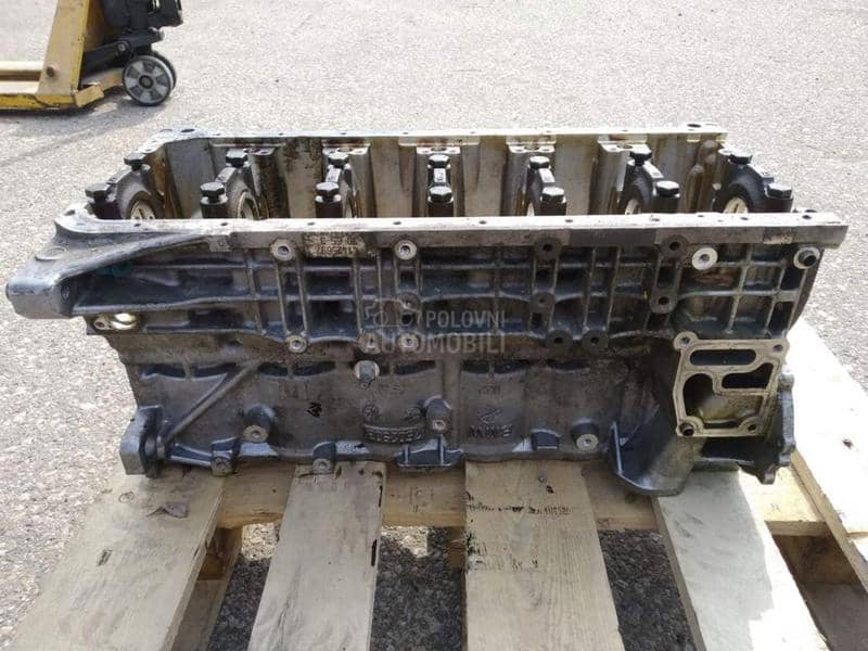 BLOK MOTORA M54 3.0