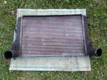 INTERKULER za Volkswagen Golf 5