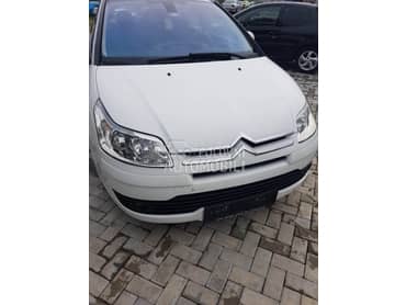 Citroen C4 2005. god. - kompletan auto u delovima