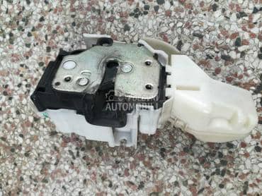 Brava vozaceva za Alfa Romeo 159