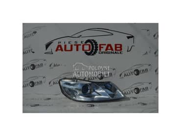 Desni far za Škoda Octavia od 2008. do 2013. god.