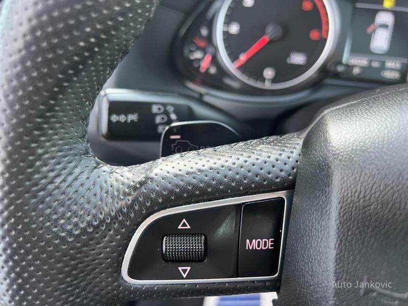 Audi Q5 P A N O R A M A