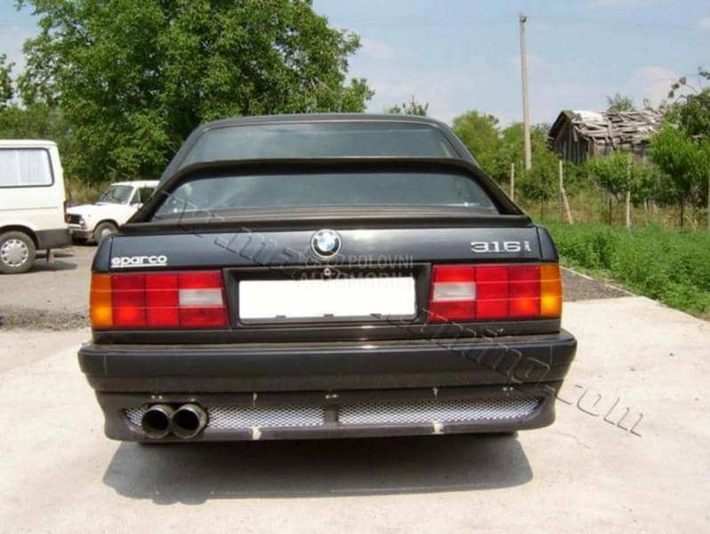 Difuzor za branik E30 Kockica