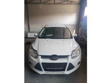 Ford Focus -  kompletan auto u delovima