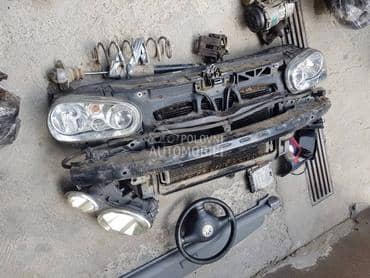 Farovi zaGolfa 4 za Volkswagen Golf 4 od 2000. do 2006. god.