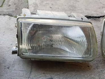 Desni far za Volkswagen Polo od 1996. do 1997. god.