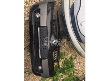 branik za Renault Megane od 2003. do 2006. god.