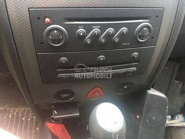 muzika CD za Renault Megane