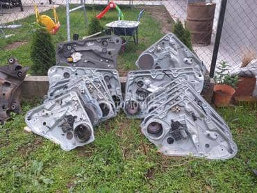 podizac za Volkswagen Passat B5.5 od 1997. do 2008. god.