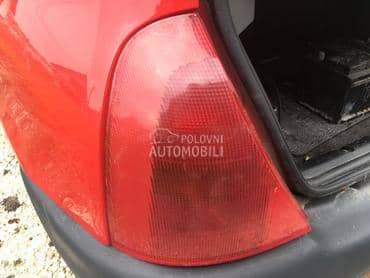 stop svetlo za Renault Clio od 1998. do 2001. god.