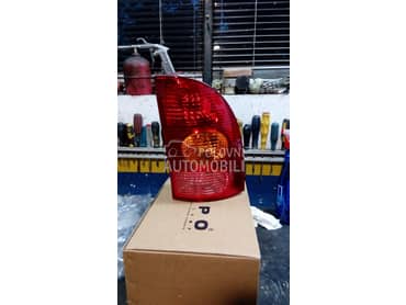 stop lanpa megan karavan za Renault Megane od 1999. do 2001. god.