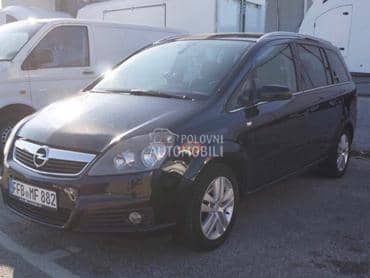 Opel Zafira -  kompletan auto u delovima