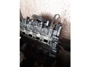 1.8 16v motor za Renault Laguna