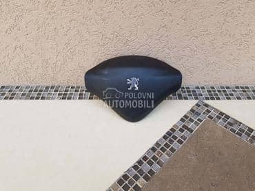 Aerbeg u volanu za Peugeot 207