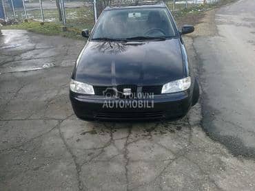 Seat Cordoba - kompletan auto u delovima