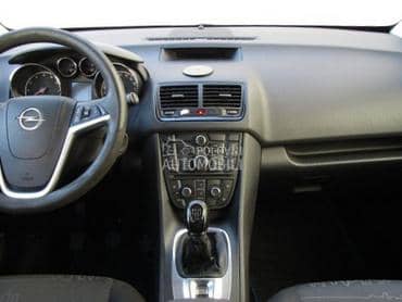 Instrument tabla za Opel Meriva od 2010. do 2017. god.