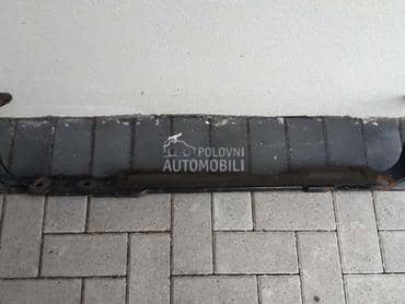 Nosac hladnjaka za Ford Focus od 2011. do 2014. god.