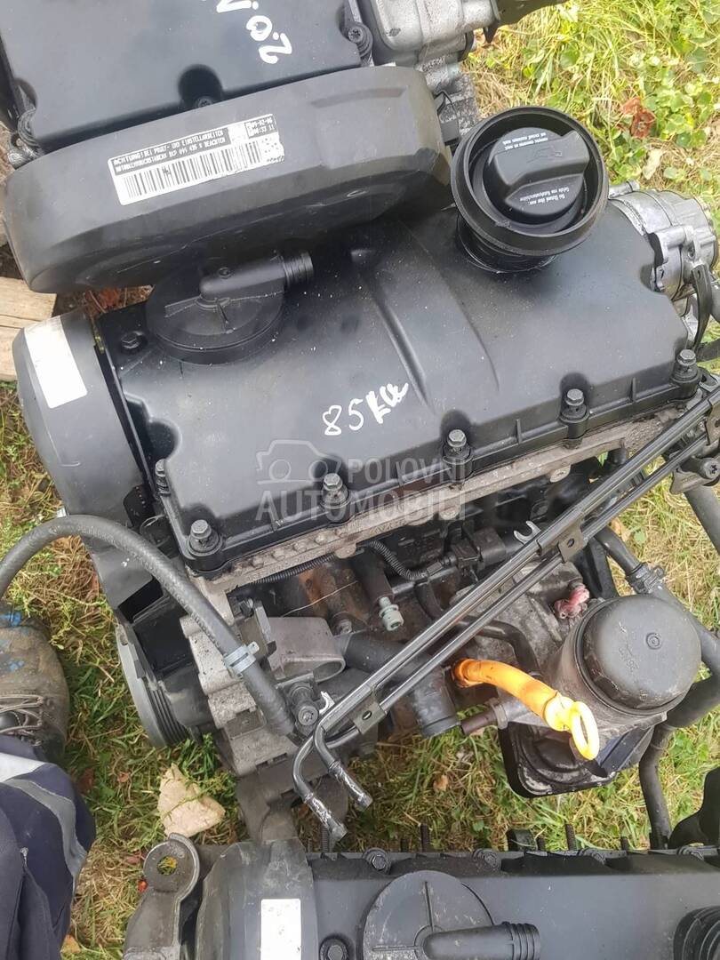 Motor za golfa 4 za Volkswagen Golf 4 od 1999. do 2006. god. Auto