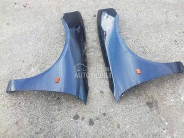 krilo levo i desno za Rover 200 za 1998. god.