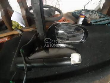 Retrovizor desni za Volkswagen Touran