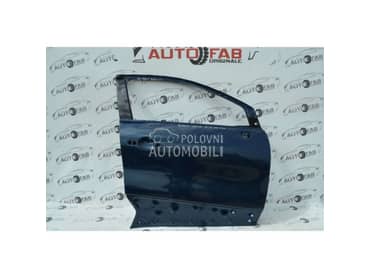 Prednja desna vrata za Renault Captur od 2013. do 2019. god.