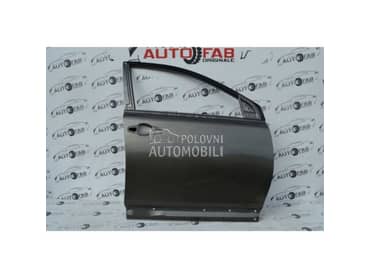 Prednja desna vrata za Toyota RAV 4 od 2012. do 2018. god.