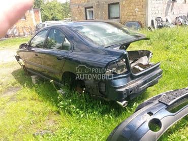 Delovi za Volvo S60 2002. god.