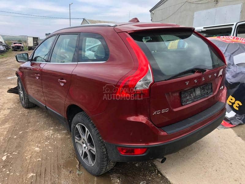 Volvo XC60 2012. god. - kompletan auto u delovima