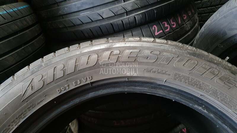 Bridgestone 255/50 R18 Letnja