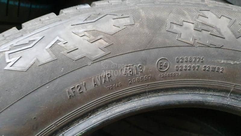 Continental 225/65 R17 Zimska
