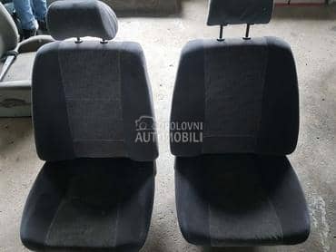 Sedista za Renault R 21