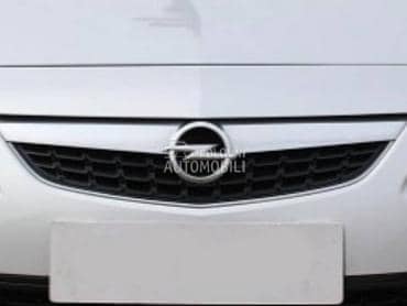 Maska za Opel Astra J od 2009. do 2012. god.