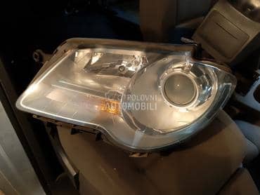 Far levi za Volkswagen Touran od 2007. do 2010. god.