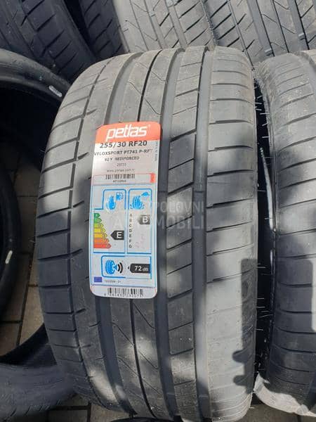Petlas 255/30 R20 Letnja