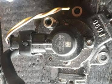 Regulator pritiska goriva 2.0 za Opel Insignia od 2009. do 2012. god.