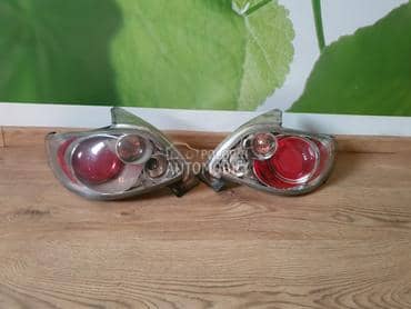 Stop svetla za Peugeot 107, 206, 207 ...