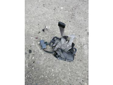 Brava haube za Honda Civic od 2001. do 2006. god.